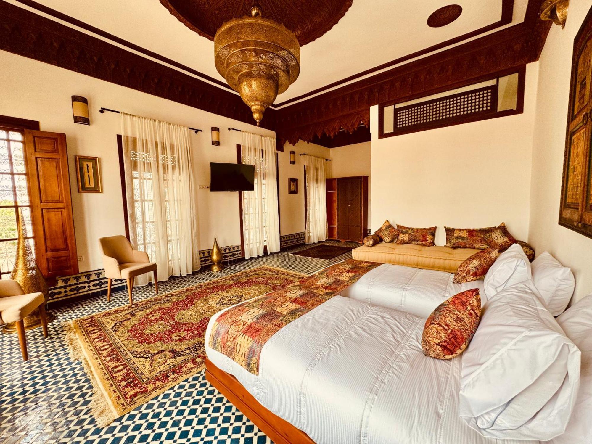 Riad Zawiyat Fès Extérieur photo