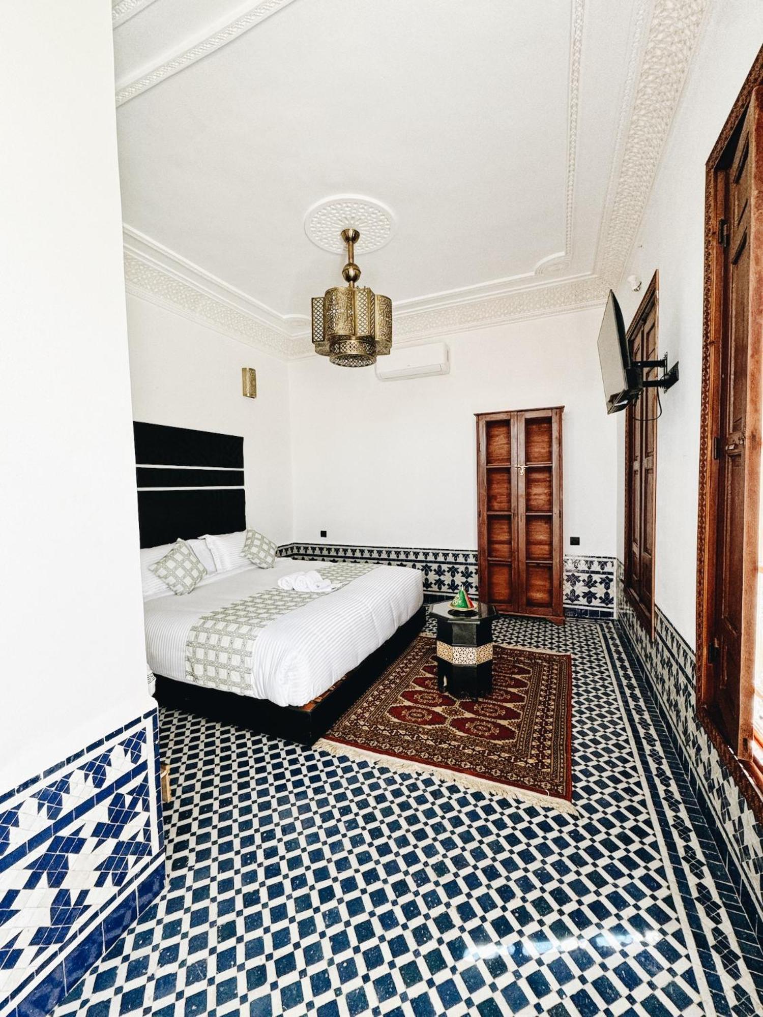 Riad Zawiyat Fès Extérieur photo