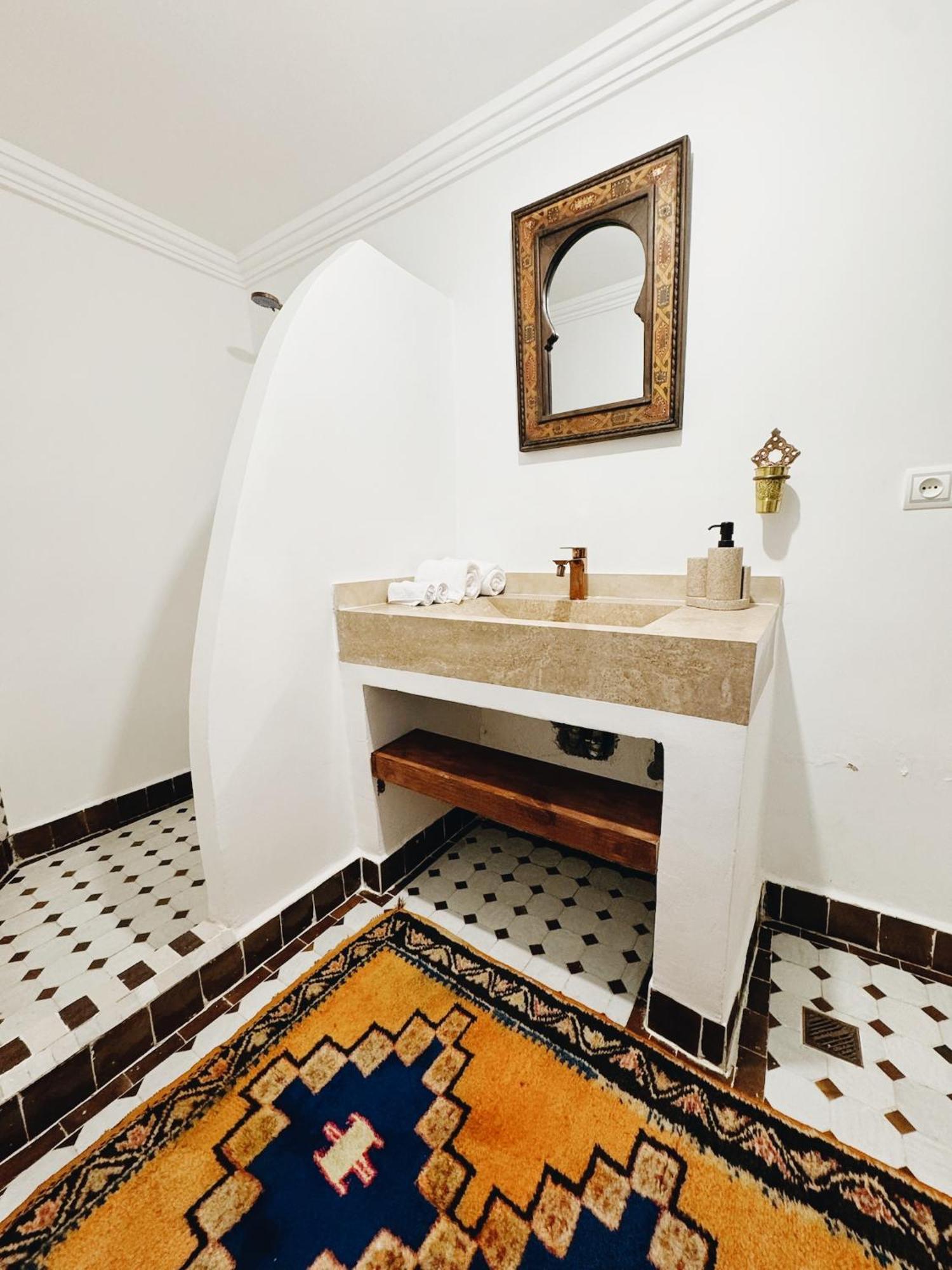 Riad Zawiyat Fès Extérieur photo