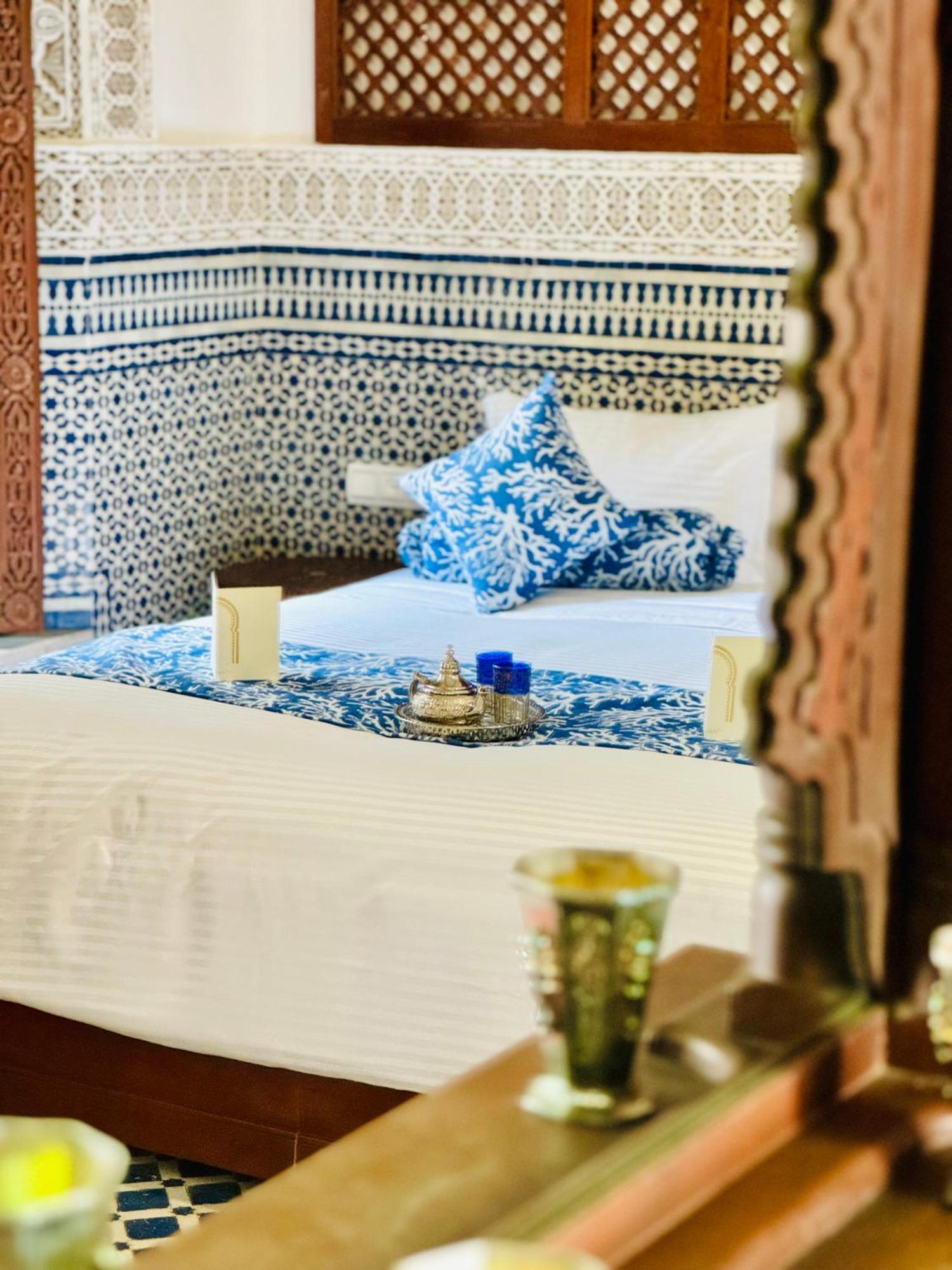 Riad Zawiyat Fès Extérieur photo